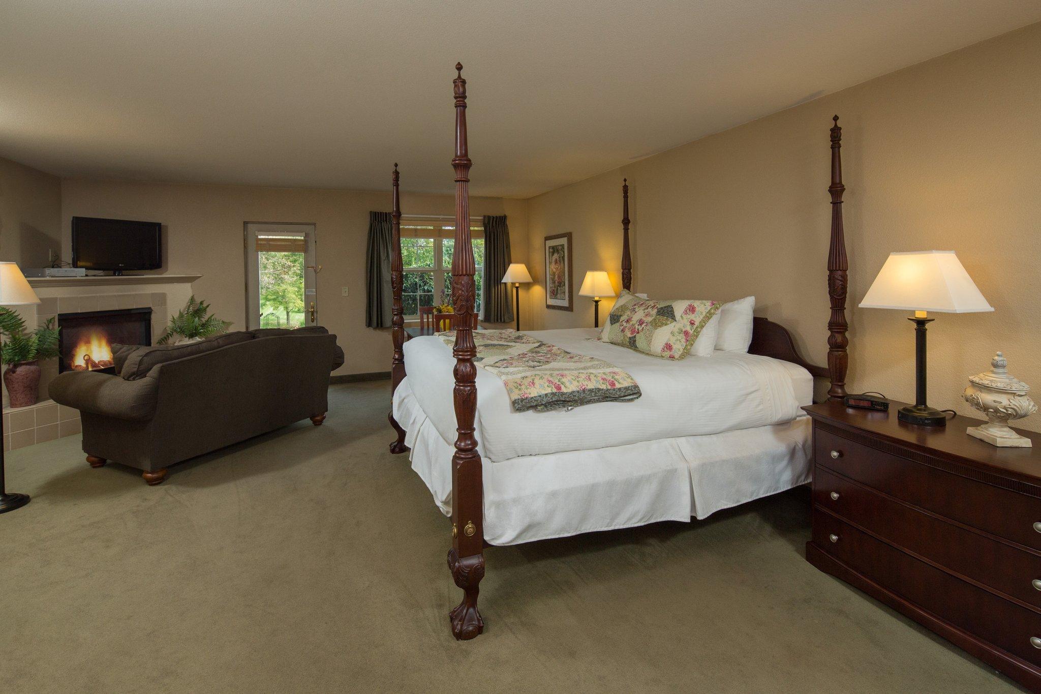 Wyndham Garden Galena Hotel & Day Spa Exterior photo
