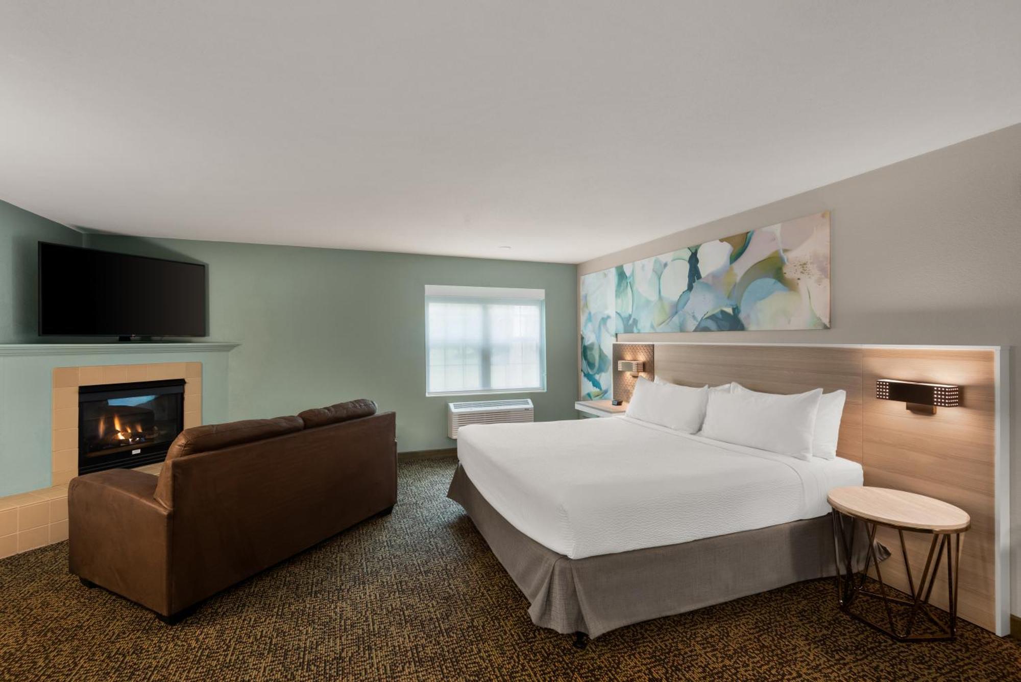 Wyndham Garden Galena Hotel & Day Spa Exterior photo